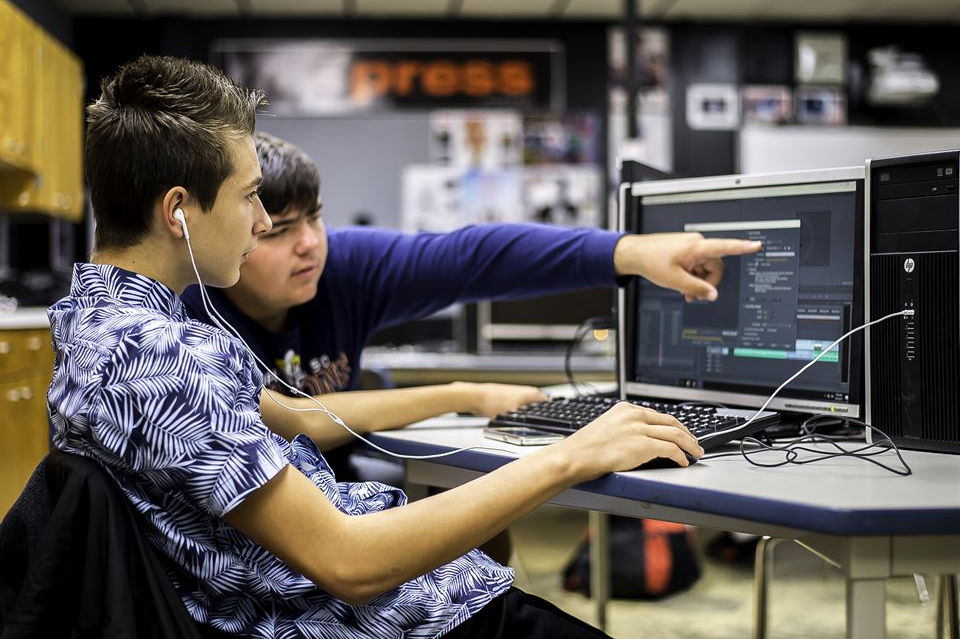 children on computer